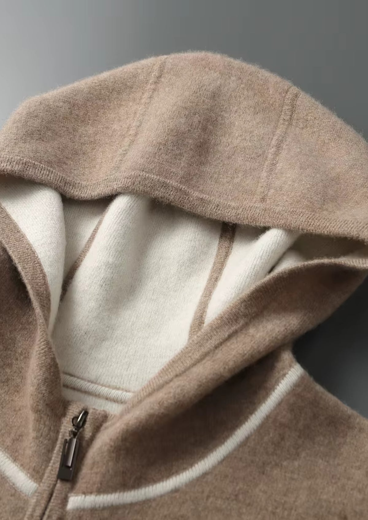 NOVOROPA Completo Milano con Cappuccio in Cashmere Beige